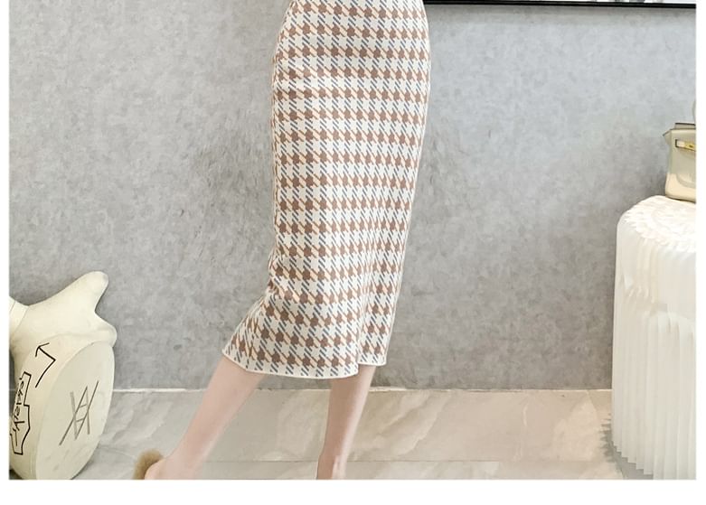 High Waist Houndstooth Midi Pencil Skirt