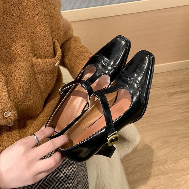 Toe T-Strap Square Pumps Cap