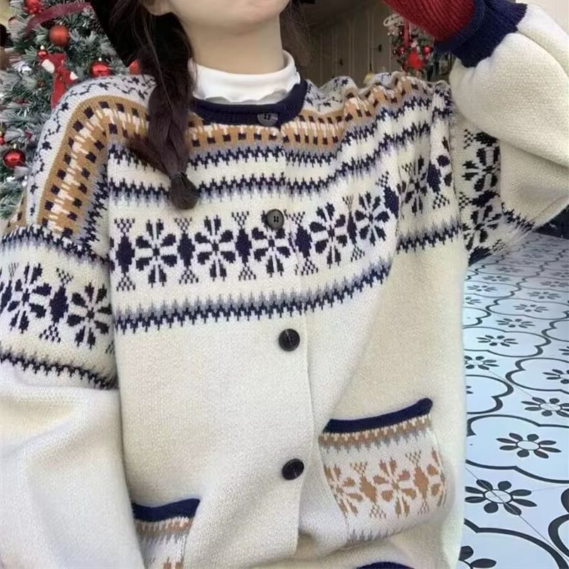 Crewneck Button-Up Cardigan Pattern