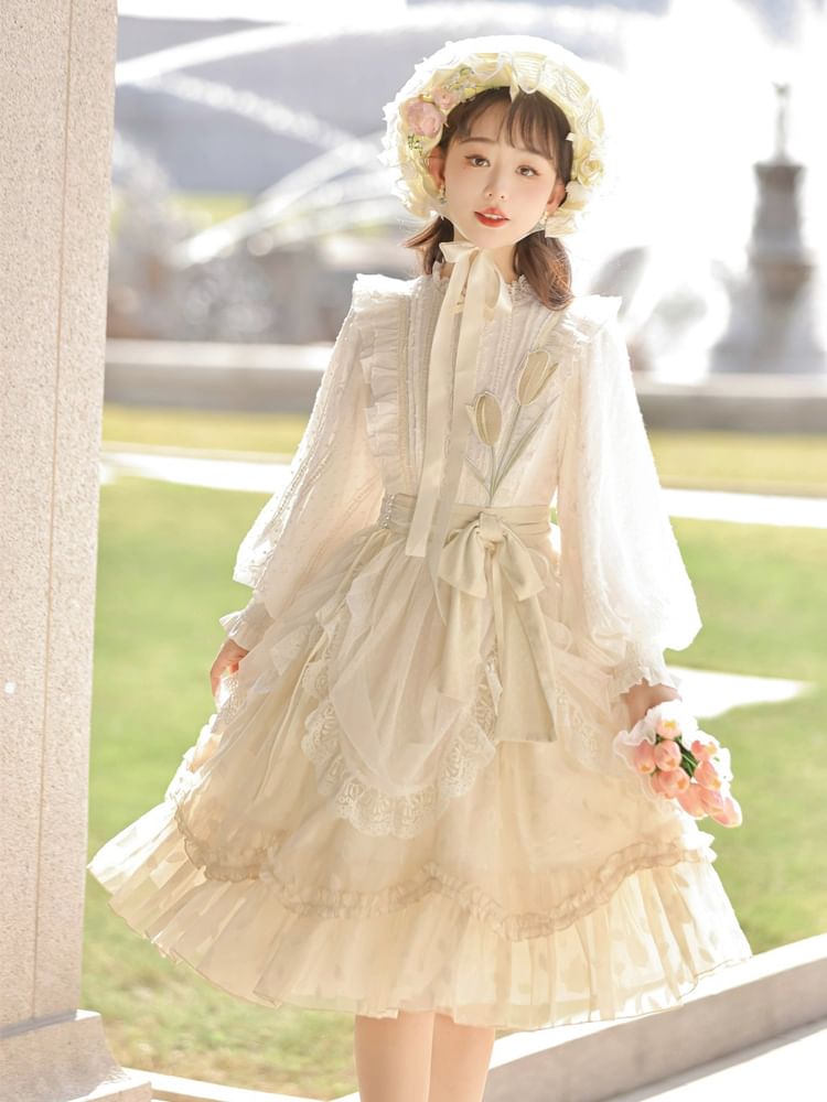 Long-Sleeve Round Neck Lolita Floral Applique Bow Ruffle Panel A-Line Dress