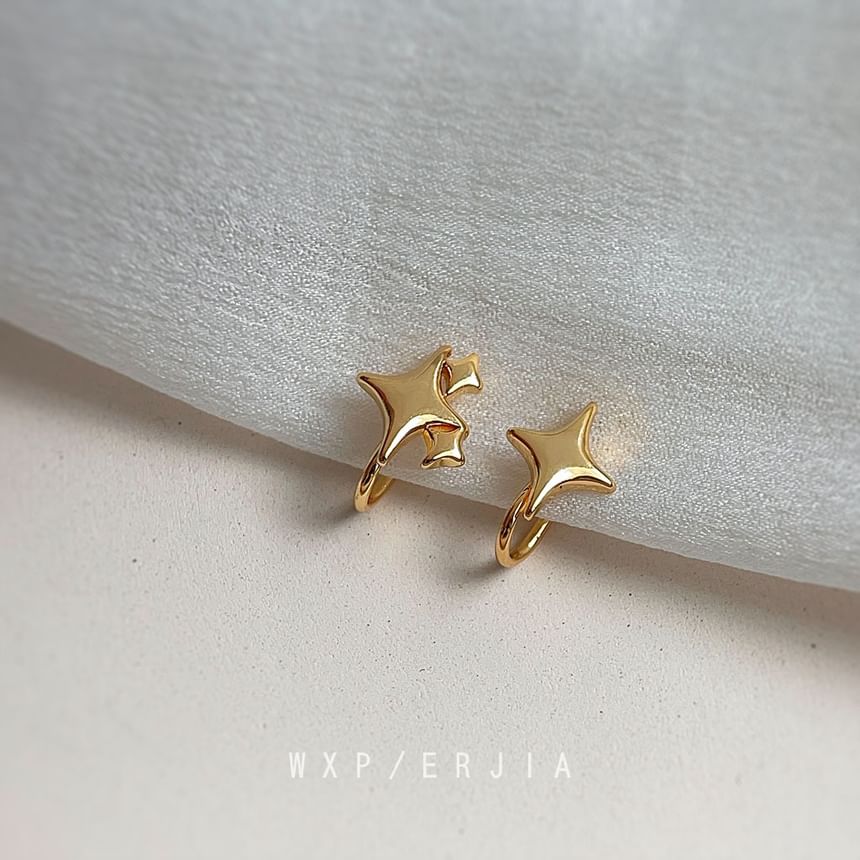 Ear Alloy Asymmetrical Star Cuff