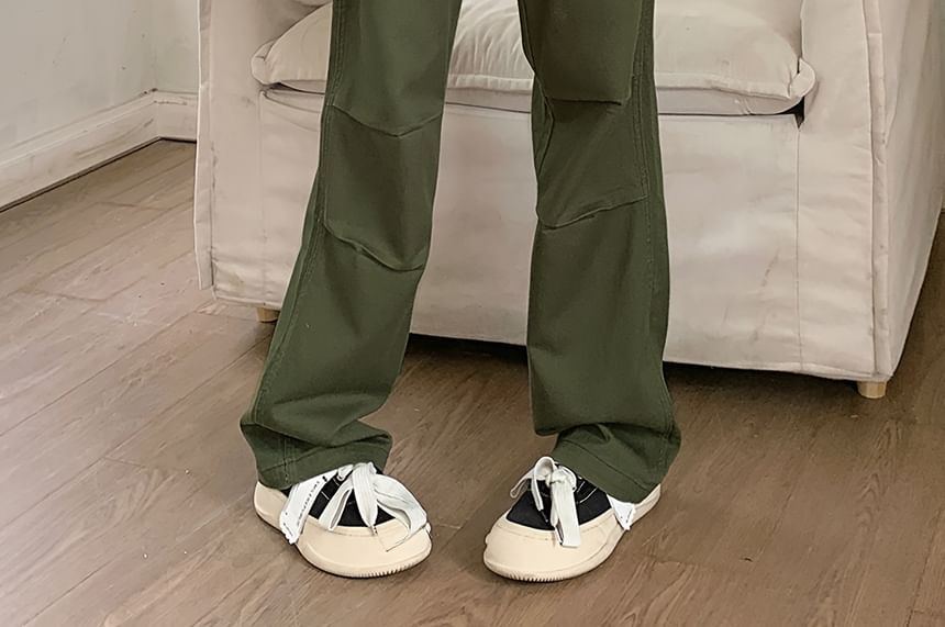 Low Waist Plain Straight-Fit Wide-Leg Cargo Pants