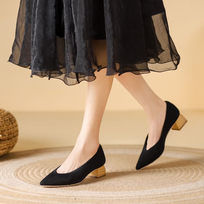 Pointed Low-Heel Pumps