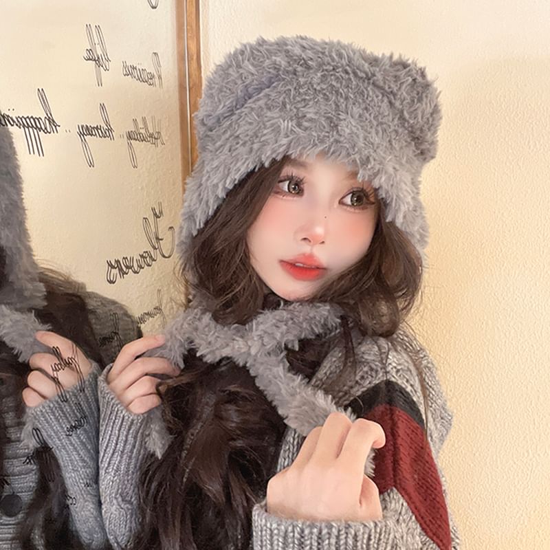 Ear Bear Fluffy Earflap Hat
