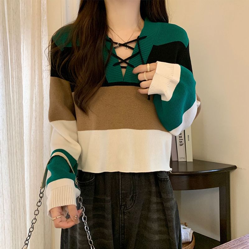 Sweater V-Neck Color Lace-Up Block