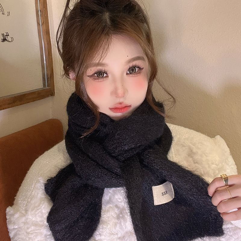 Scarf Label Applique