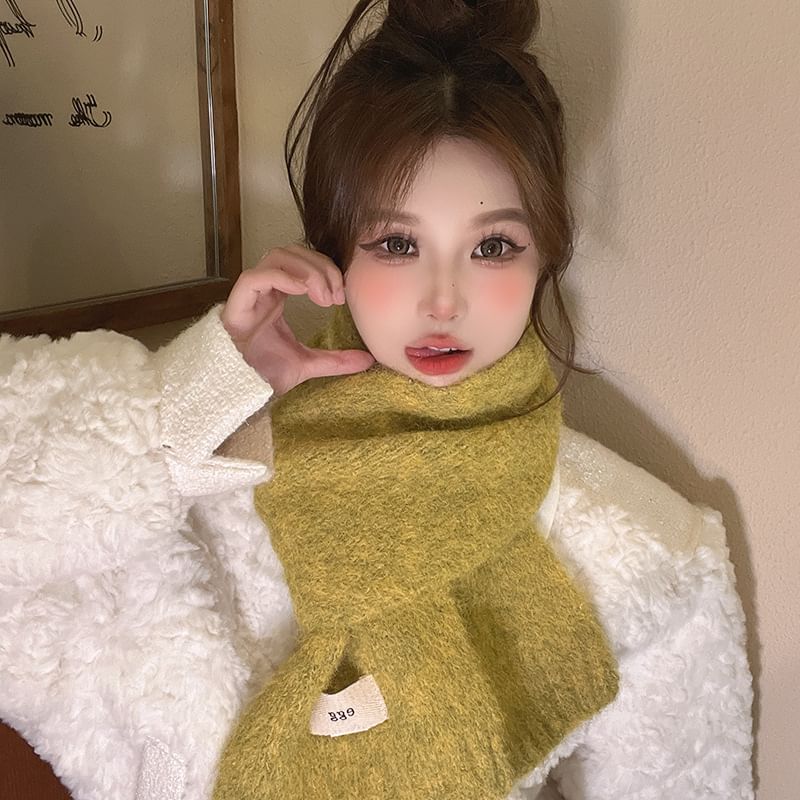 Scarf Label Applique