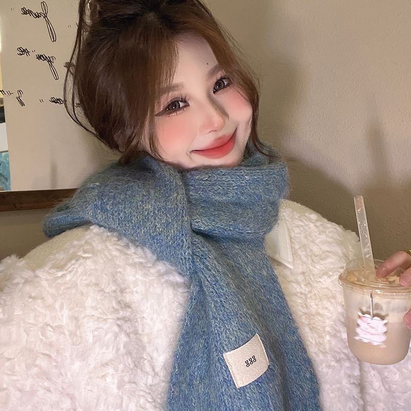 Scarf Label Applique