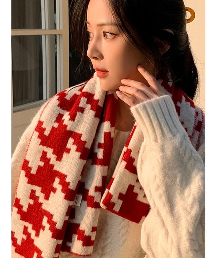 Scarf Patterned