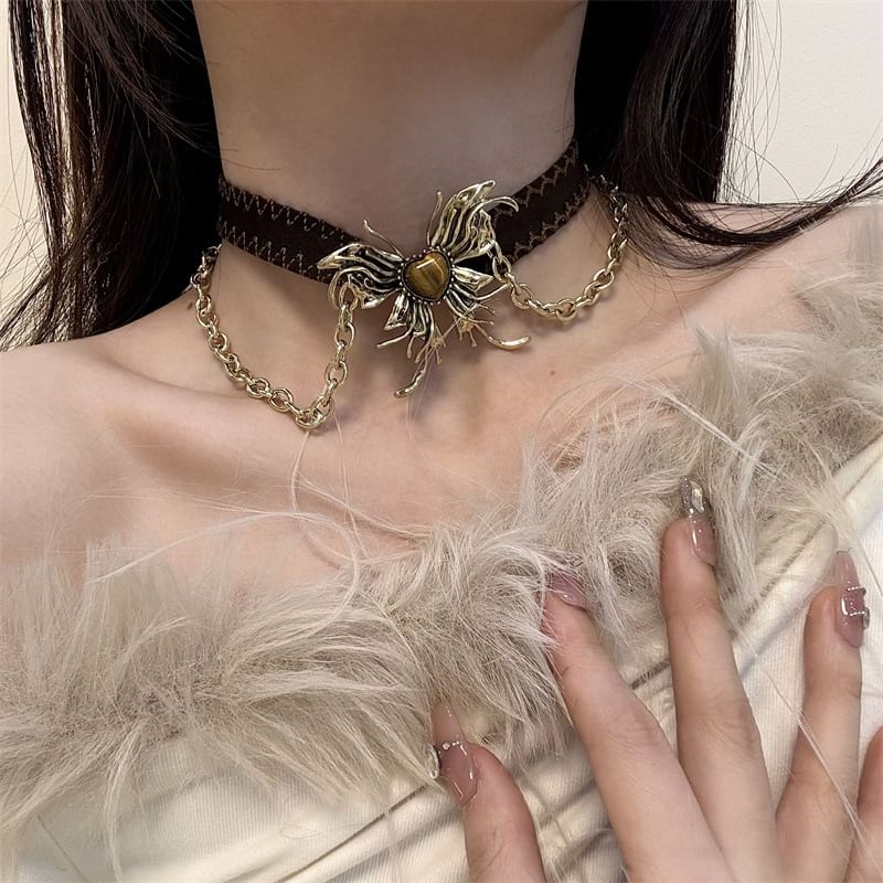 Choker Earring / Butterfly