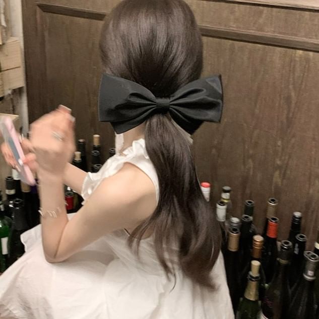 Bow Clip Hair