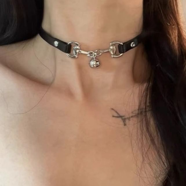 Choker Bell Faux Leather