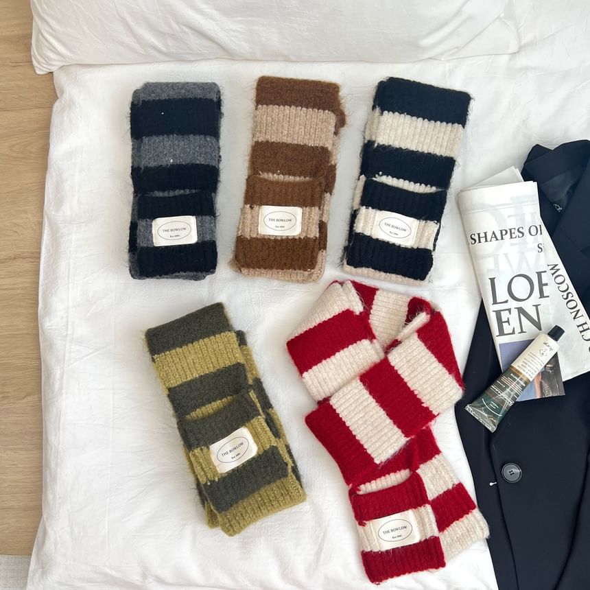 Scarf Light Knit Striped