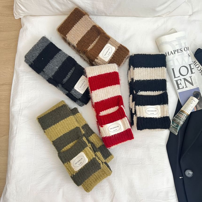 Scarf Light Knit Striped