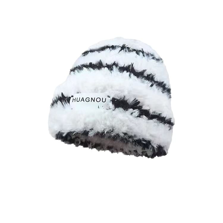 Beanie Striped Lettering