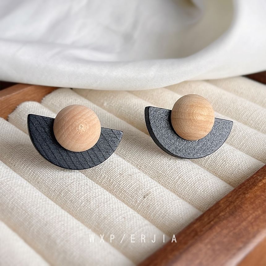 Cuff Geometric Wooden Ear