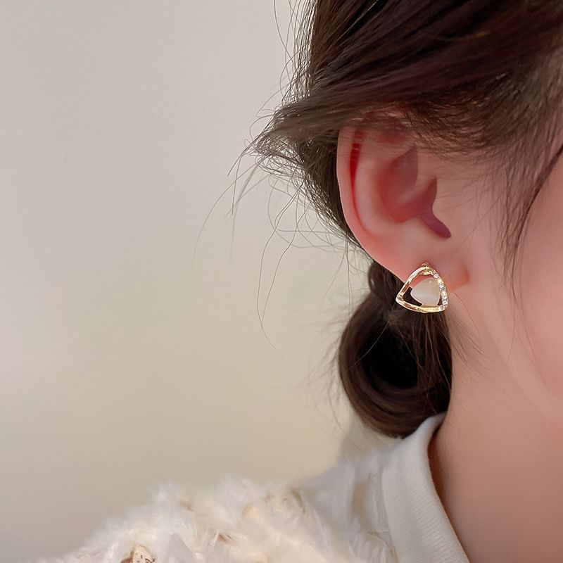 Earring / Faux Gemstone Stud Drop