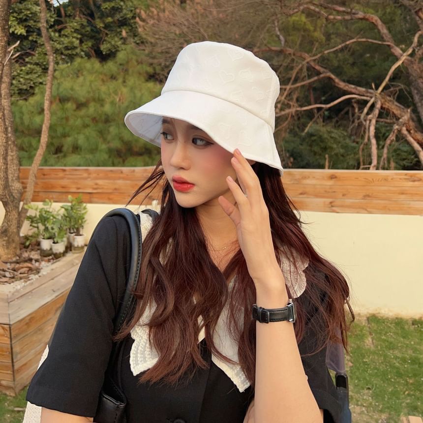 Hat Jacquard Bucket Heart