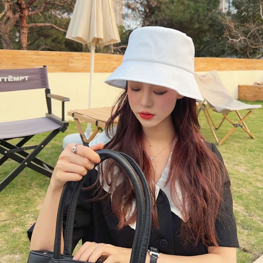 Hat Jacquard Bucket Heart