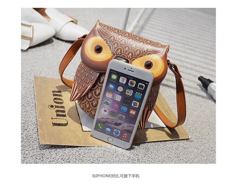 Owl Flap Crossbody Bag