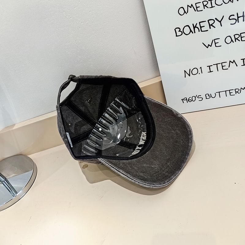 Lettering Cap Embroidered Baseball Washed