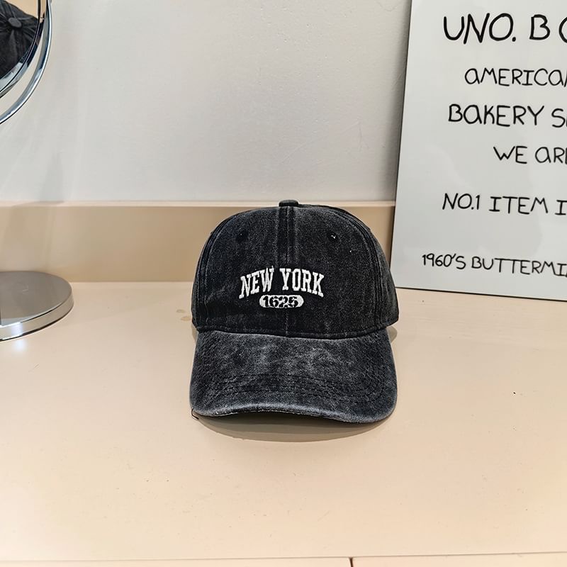 Lettering Cap Embroidered Baseball Washed