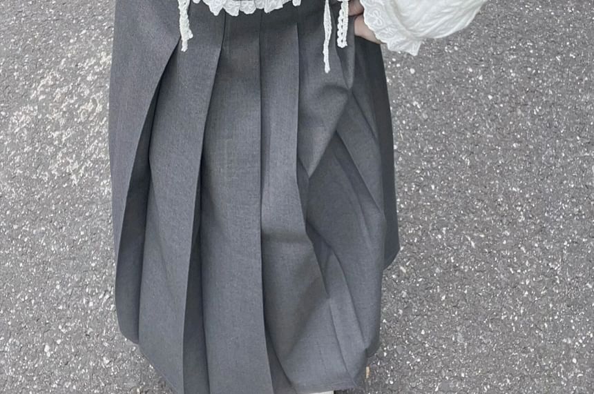 / Top Mock Two-Piece Buttoned Half Long-Sleeve Pleated Skirt Knit