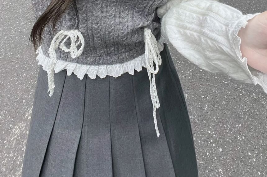/ Top Mock Two-Piece Buttoned Half Long-Sleeve Pleated Skirt Knit