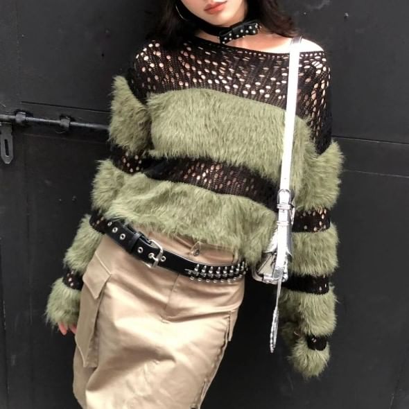 Boatneck Top Knit Perforated Long-Sleeve