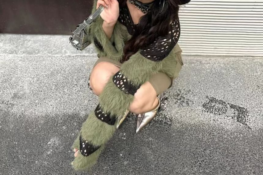 Boatneck Top Knit Perforated Long-Sleeve