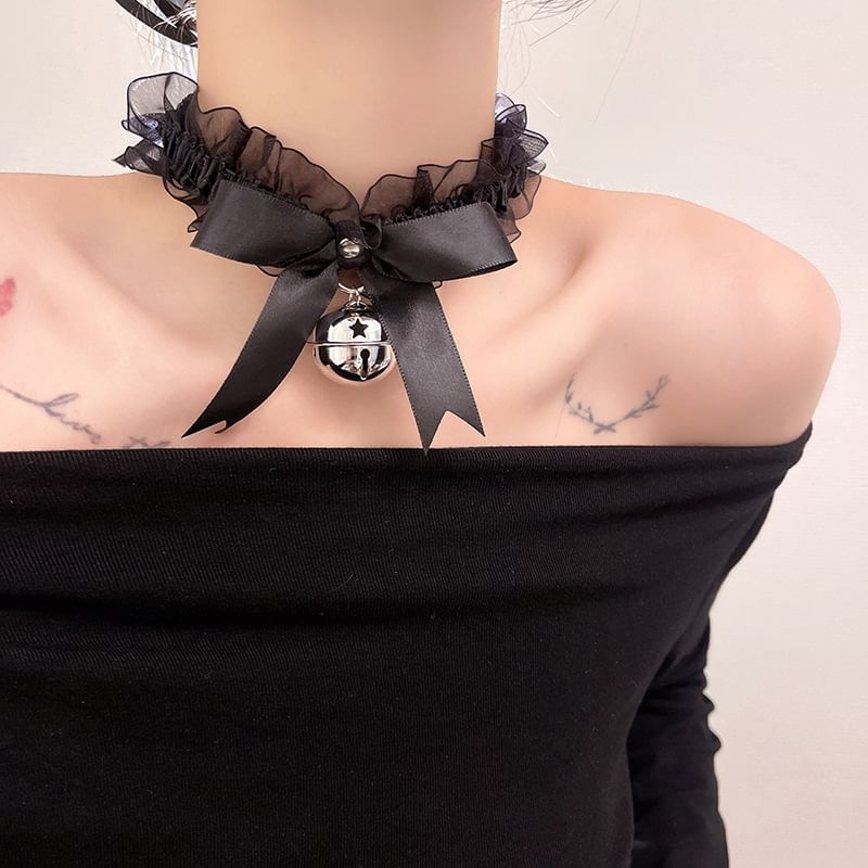 Choker Lace Bell Ribbon Pendant
