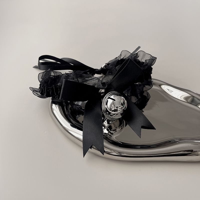 Choker Lace Bell Ribbon Pendant