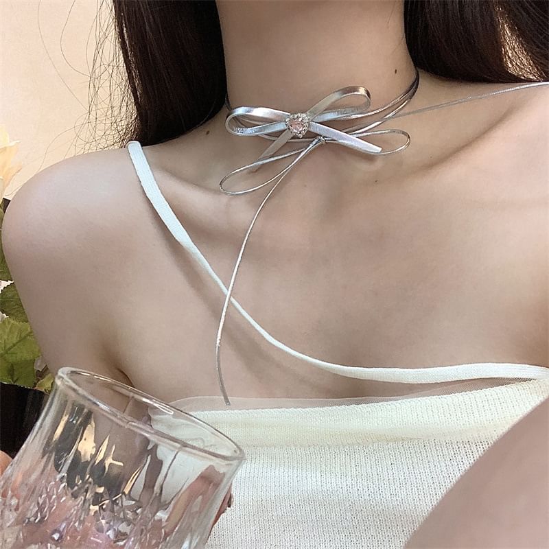 Heart Ribbon Choker Leather Faux Rhinestone