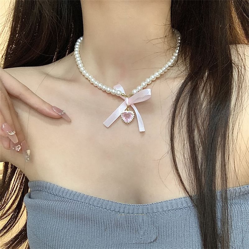 Ribbon Faux Choker Heart Pendant Pearl