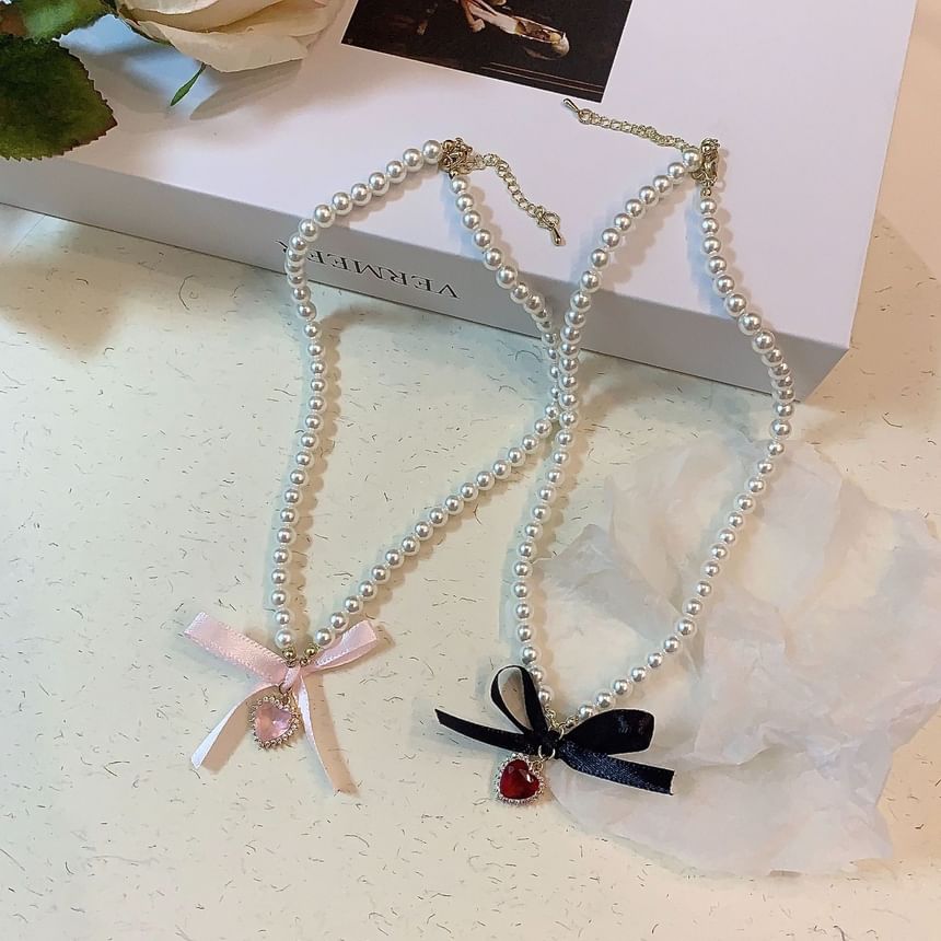 Ribbon Faux Choker Heart Pendant Pearl