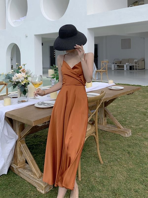 A-Line Plain Strap Maxi V-Neck Spaghetti Dress