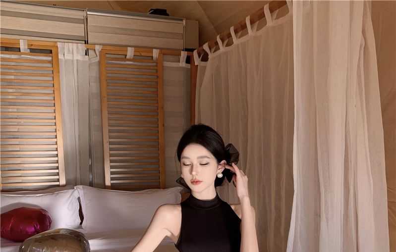 Sleeveless Maxi A-Line Tone Dress Two