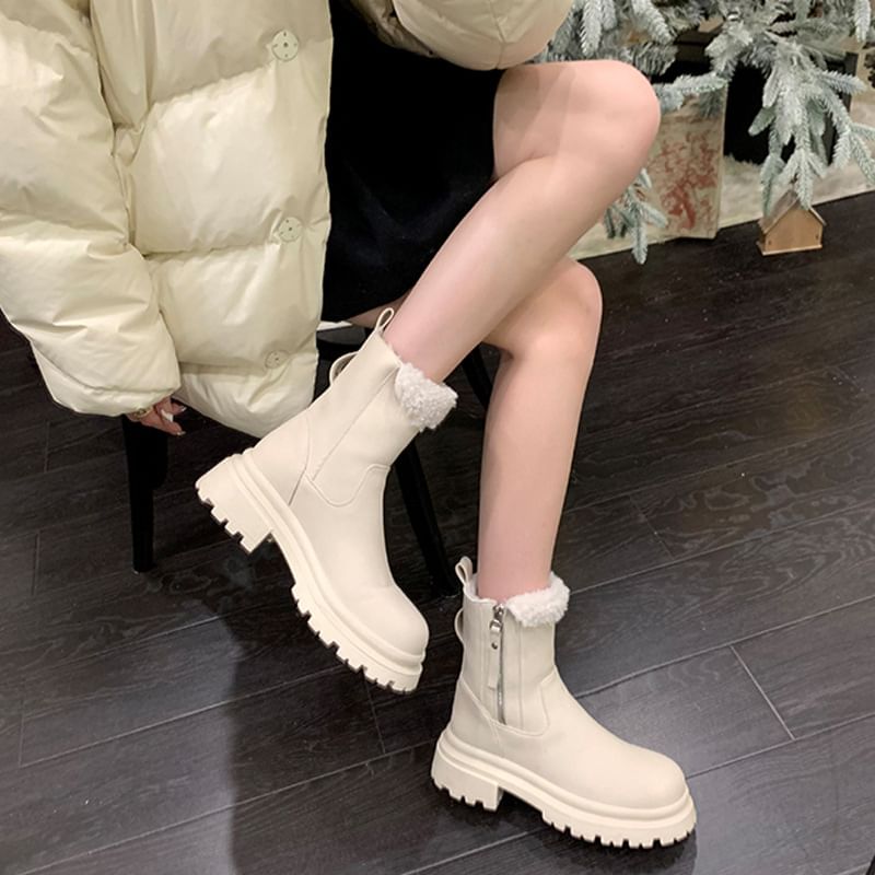 Fleece-Lined Boots Short