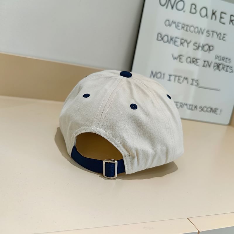 Color Embroidered Brim Short Cap Lettering Panel