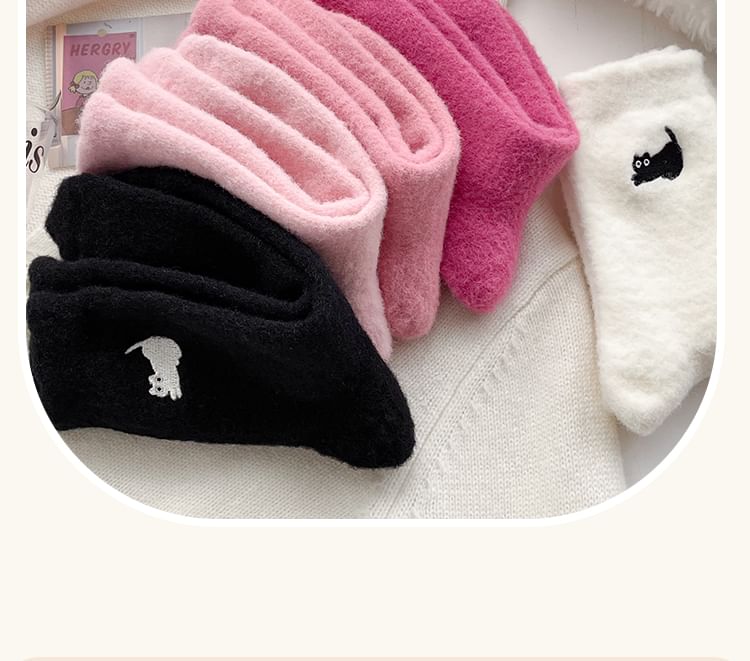 Cat Embroidered Fleece Short Socks / Set