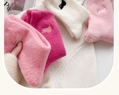 Cat Embroidered Fleece Short Socks / Set