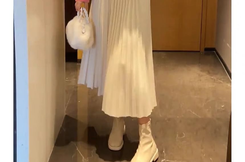 Buttoned Cardigan Faux Plain Pearl