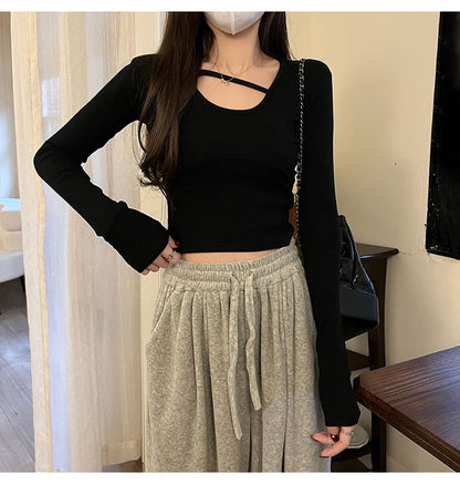 Long-Sleeve Round Neck Plain Crop T-Shirt