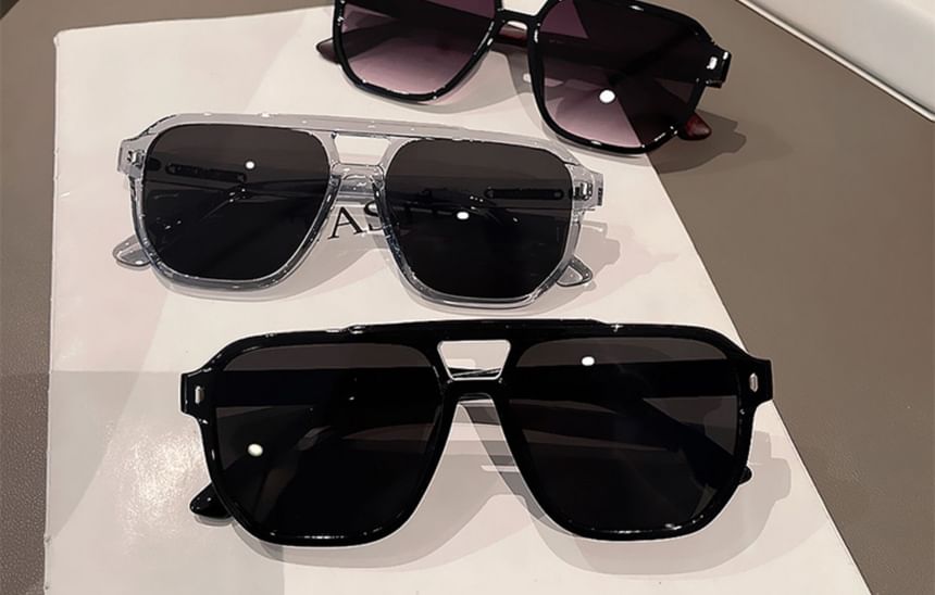 Frame Oversized Sunglasses