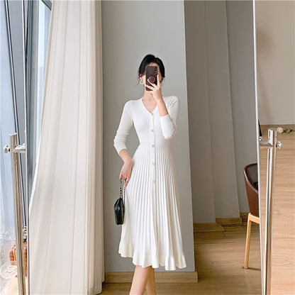 Long-Sleeve V-Neck Plain Ribbed Knit Midi A-Line Dress