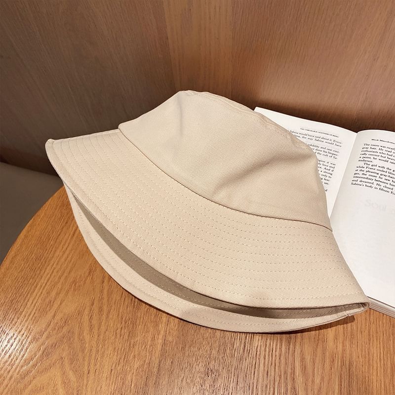 Plain Hat Bucket