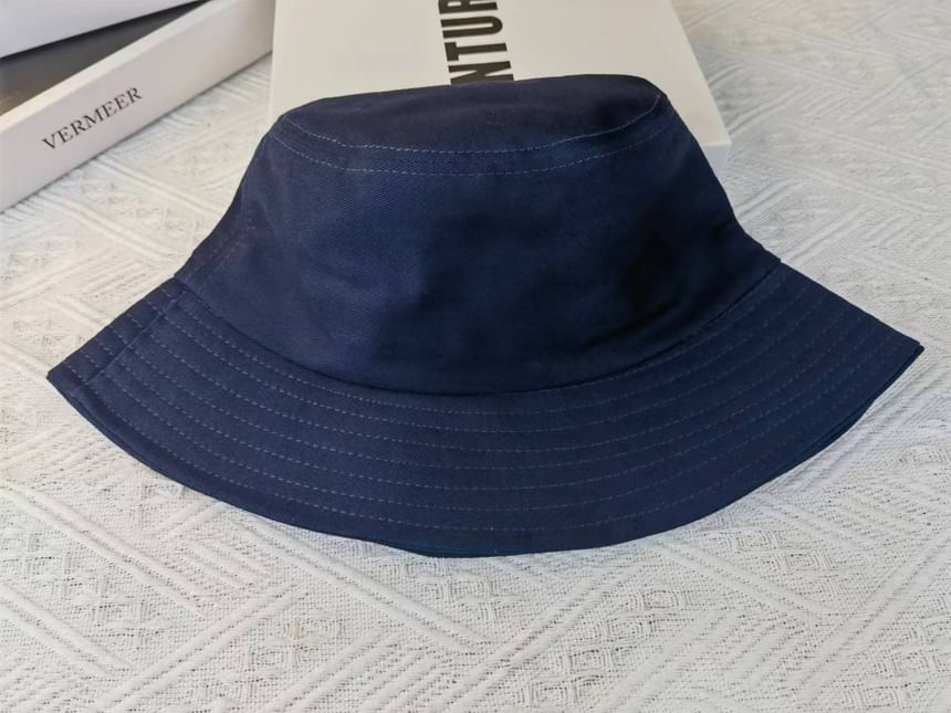 Plain Hat Bucket