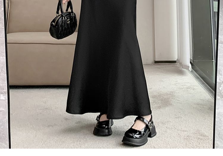 High Waist A-Line Maxi Skirt in Solid Tone