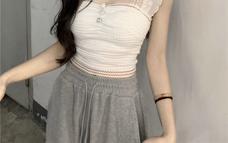 Plain Neck Top Square Tank Crop