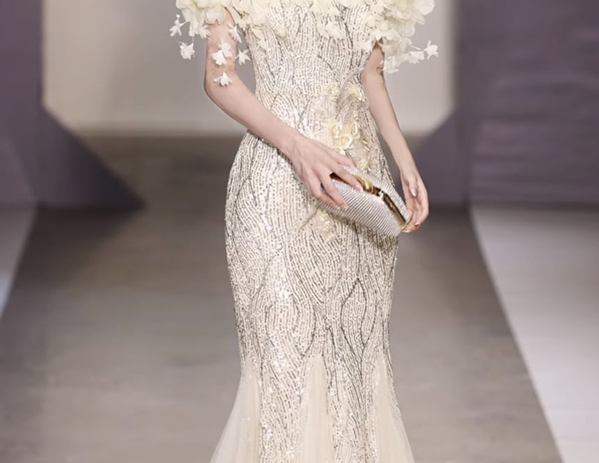 Mermaid Detail Evening Sequin Gown Flower Off-Shoulder